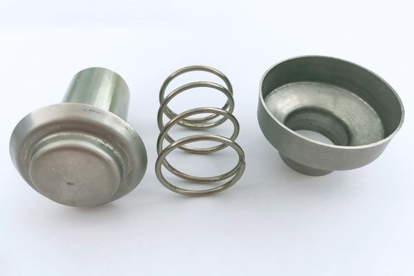 SS304不銹鋼過(guò)濾器配件彈簧壓帽固定碗